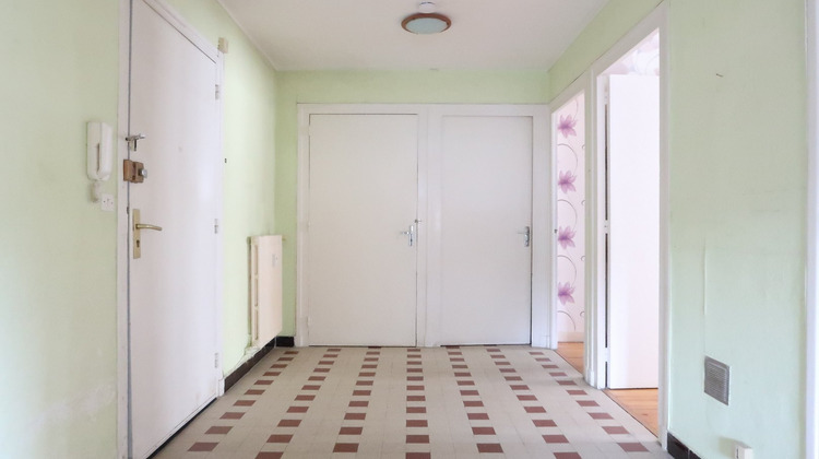 Ma-Cabane - Vente Appartement LE CHAMBON FEUGEROLLES, 59 m²