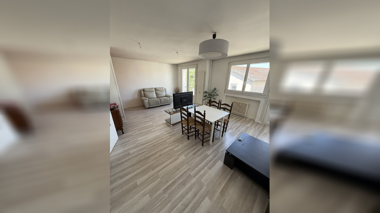 Ma-Cabane - Vente Appartement Le Chambon-Feugerolles, 54 m²