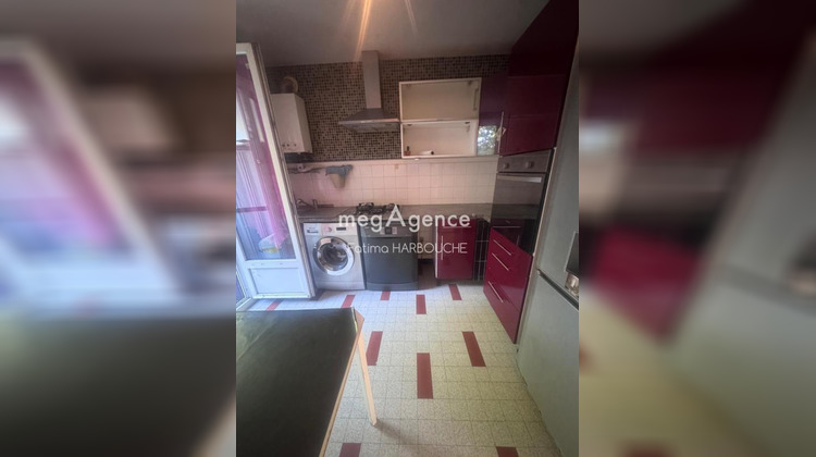 Ma-Cabane - Vente Appartement LE CHAMBON FEUGEROLLES, 56 m²