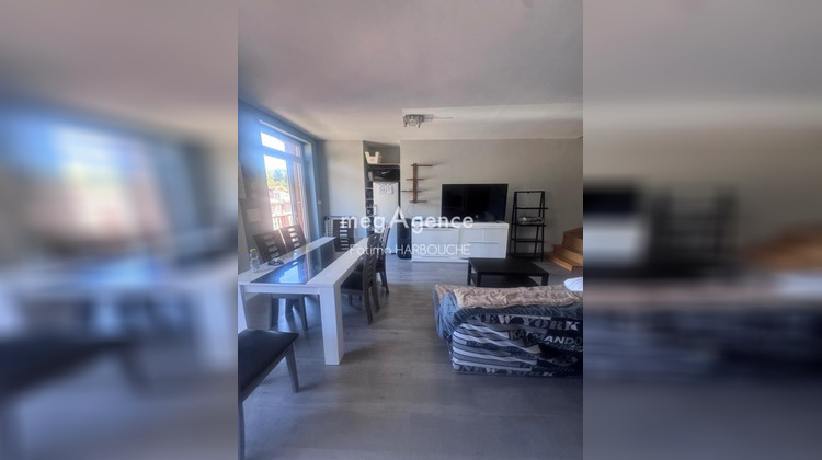 Ma-Cabane - Vente Appartement LE CHAMBON FEUGEROLLES, 118 m²