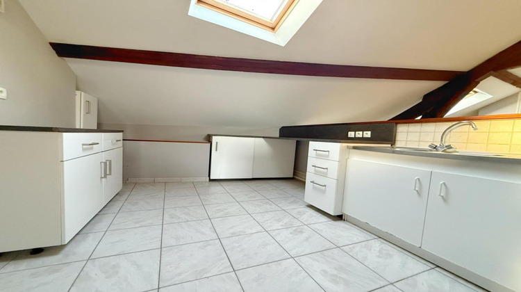 Ma-Cabane - Vente Appartement LE CHATELET EN BRIE, 117 m²