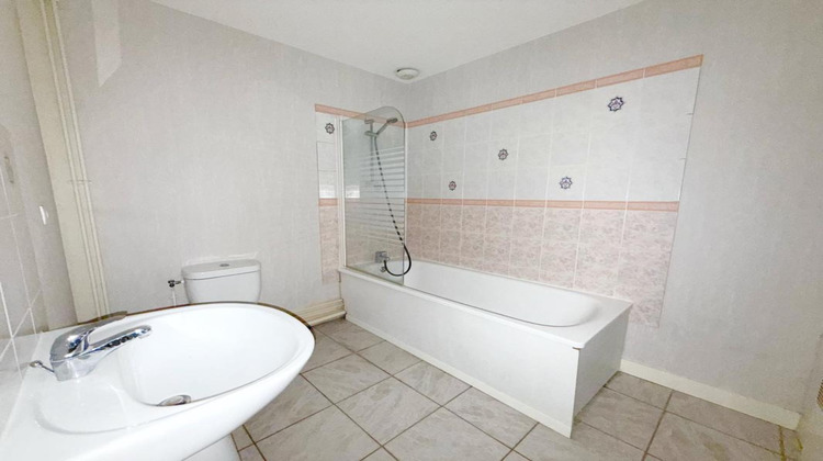 Ma-Cabane - Vente Appartement LE CHATELET EN BRIE, 117 m²