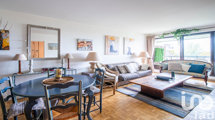 Ma-Cabane - Vente Appartement Le Chesnay, 77 m²