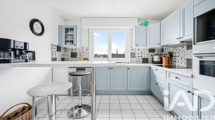 Ma-Cabane - Vente Appartement Le Chesnay, 131 m²