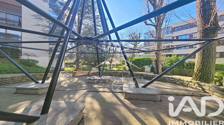 Ma-Cabane - Vente Appartement Le Chesnay, 107 m²