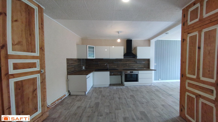 Ma-Cabane - Vente Appartement Le Cheylard, 68 m²