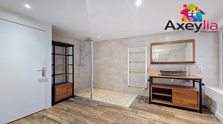 Ma-Cabane - Vente Appartement Le Coteau, 136 m²