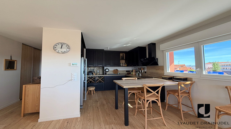 Ma-Cabane - Vente Appartement LE COTEAU, 99 m²