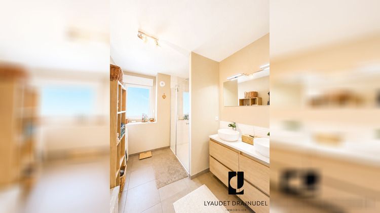 Ma-Cabane - Vente Appartement LE COTEAU, 99 m²