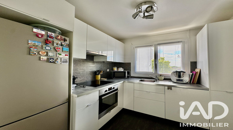 Ma-Cabane - Vente Appartement Le Coudray-Montceaux, 83 m²