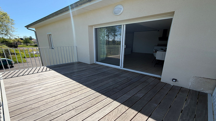 Ma-Cabane - Vente Appartement LE DESCHAUX, 96 m²