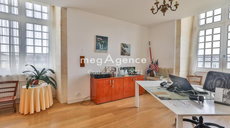 Ma-Cabane - Vente Appartement LE DOUHET, 220 m²