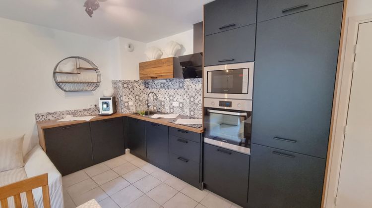 Ma-Cabane - Vente Appartement LE HAILLAN, 81 m²