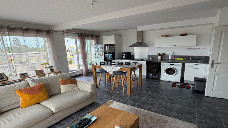 Ma-Cabane - Vente Appartement LE HAILLAN, 62 m²