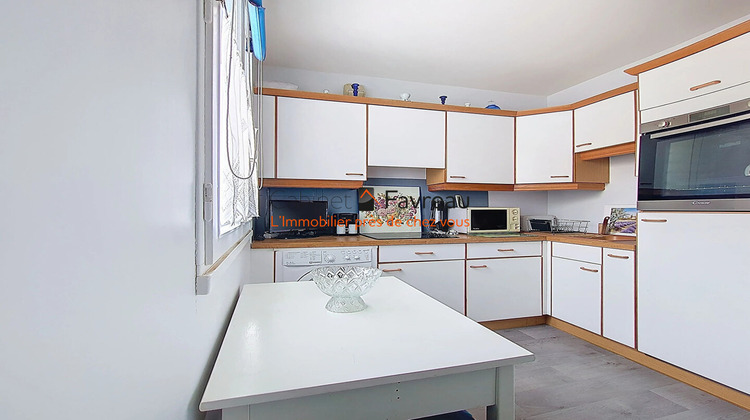 Ma-Cabane - Vente Appartement LE KREMLIN-BICETRE, 51 m²