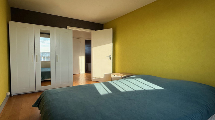 Ma-Cabane - Vente Appartement LE KREMLIN-BICETRE, 65 m²