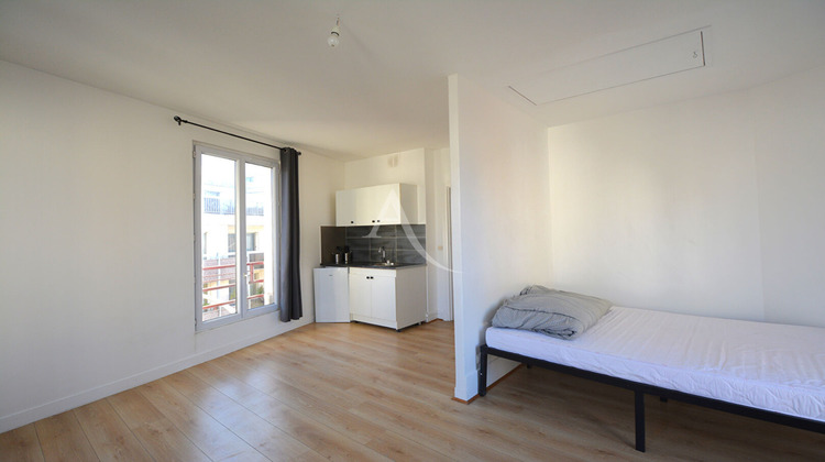 Ma-Cabane - Vente Appartement LE KREMLIN-BICETRE, 27 m²