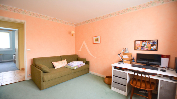 Ma-Cabane - Vente Appartement LE KREMLIN-BICETRE, 82 m²