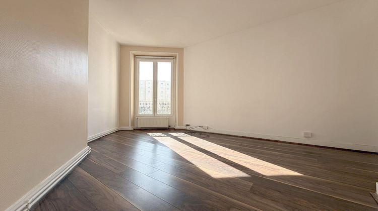 Ma-Cabane - Vente Appartement LE KREMLIN-BICETRE, 29 m²