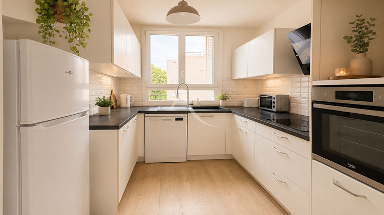 Ma-Cabane - Vente Appartement LE KREMLIN-BICETRE, 52 m²