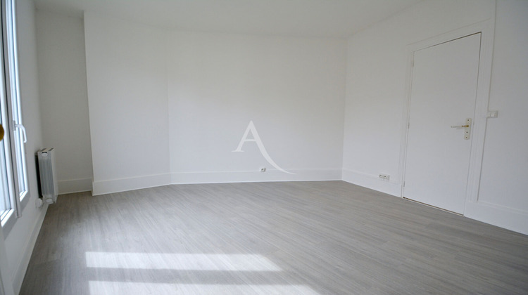 Ma-Cabane - Vente Appartement LE KREMLIN-BICETRE, 30 m²