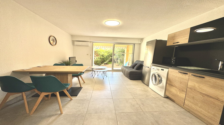 Ma-Cabane - Vente Appartement Le Lavandou, 40 m²