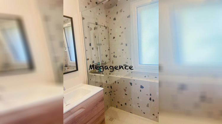 Ma-Cabane - Vente Appartement LE LAVANDOU, 49 m²