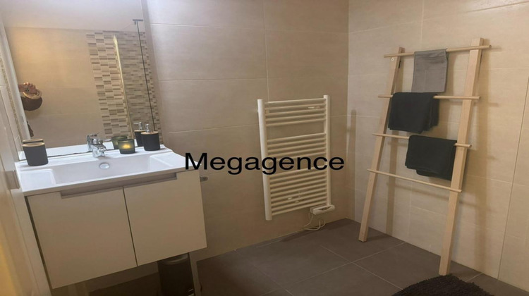 Ma-Cabane - Vente Appartement LE LAVANDOU, 54 m²