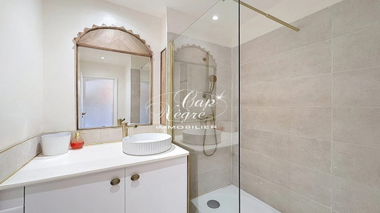 Ma-Cabane - Vente Appartement LE LAVANDOU, 43 m²