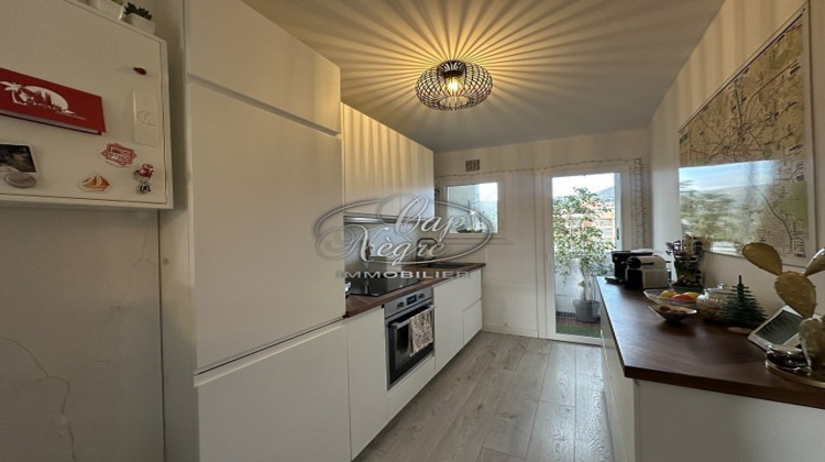 Ma-Cabane - Vente Appartement LE LAVANDOU, 60 m²