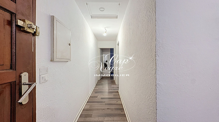 Ma-Cabane - Vente Appartement LE LAVANDOU, 67 m²