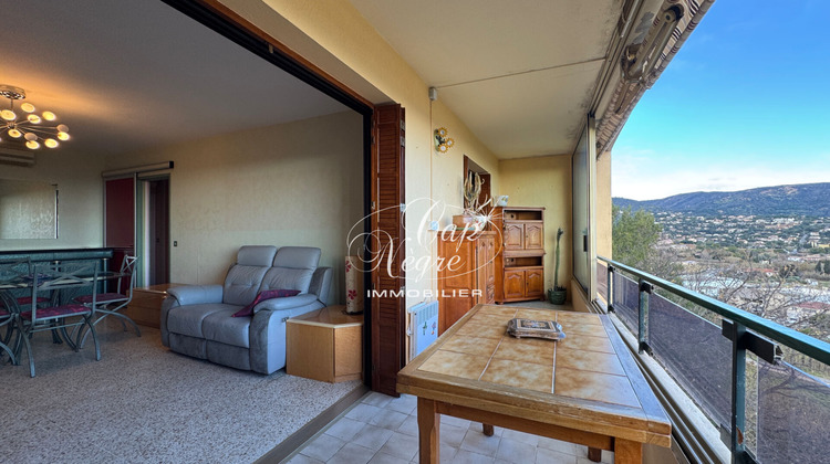 Ma-Cabane - Vente Appartement LE LAVANDOU, 75 m²