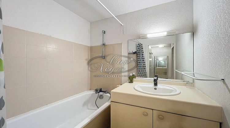 Ma-Cabane - Vente Appartement LE LAVANDOU, 34 m²