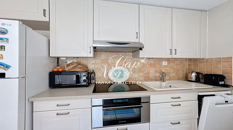 Ma-Cabane - Vente Appartement LE LAVANDOU, 35 m²