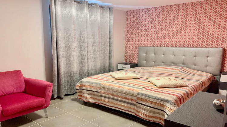 Ma-Cabane - Vente Appartement LE LAVANDOU, 79 m²