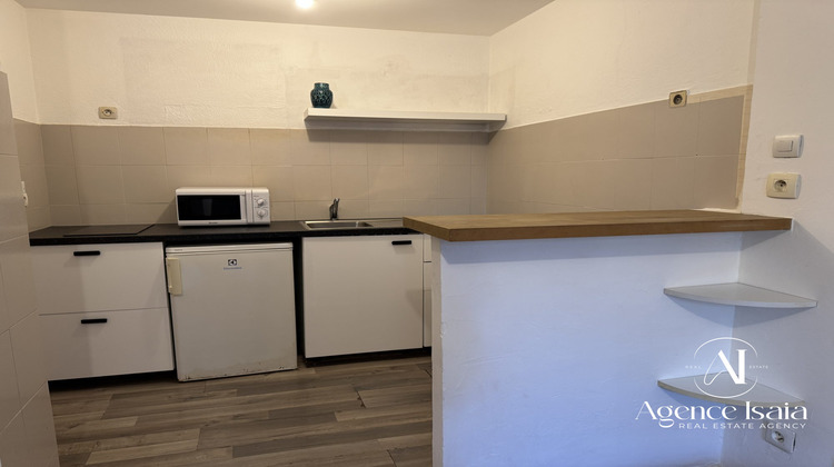 Ma-Cabane - Vente Appartement Le Lavandou, 67 m²