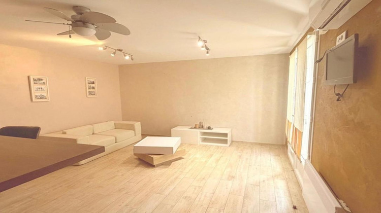 Ma-Cabane - Vente Appartement LE LAVANDOU, 40 m²