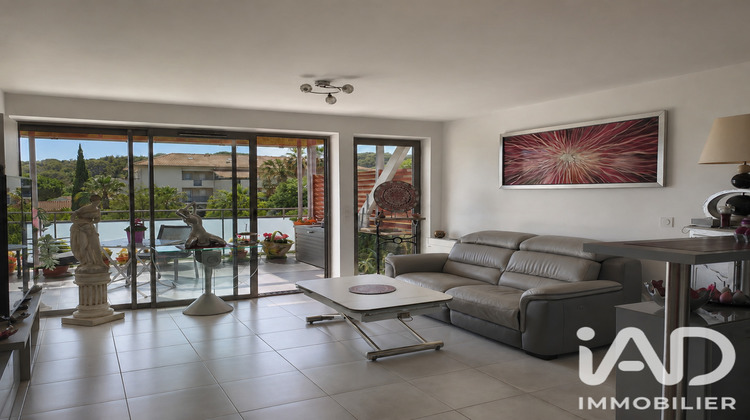 Ma-Cabane - Vente Appartement Le Lavandou, 65 m²