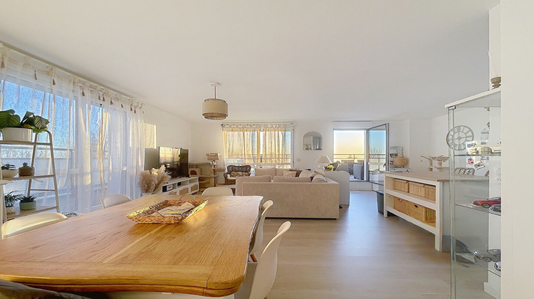 Ma-Cabane - Vente Appartement LE MESNIL-ESNARD, 93 m²