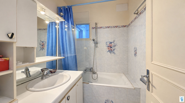 Ma-Cabane - Vente Appartement LE MESNIL-ESNARD, 73 m²