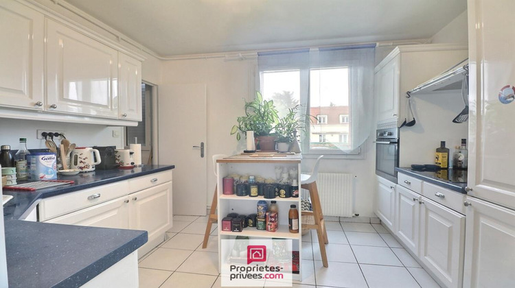 Ma-Cabane - Vente Appartement LE MESNIL LE ROI, 80 m²