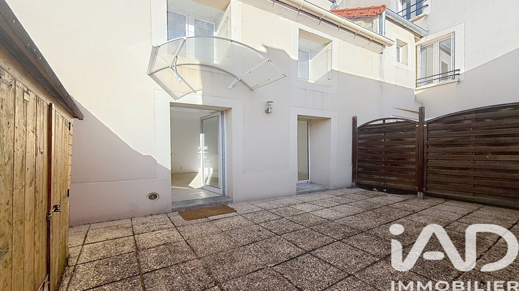 Ma-Cabane - Vente Appartement Le Mesnil-le-Roi, 47 m²