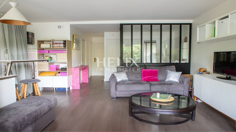 Ma-Cabane - Vente Appartement LE MESNIL-LE-ROI, 75 m²
