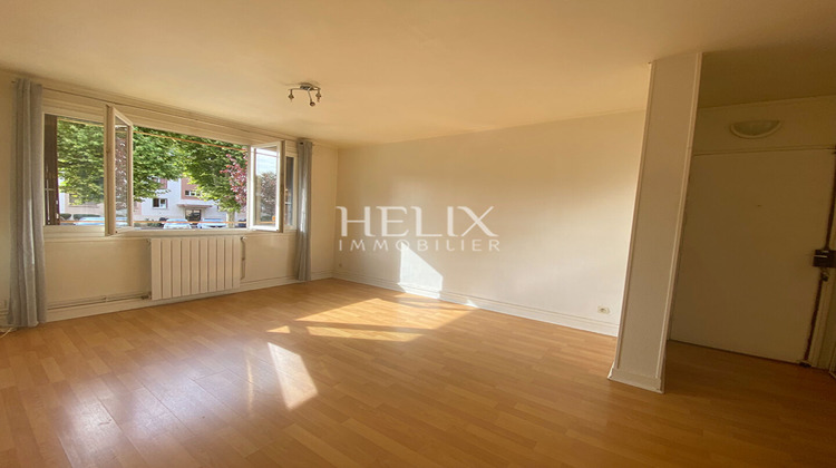 Ma-Cabane - Vente Appartement LE MESNIL-LE-ROI, 47 m²