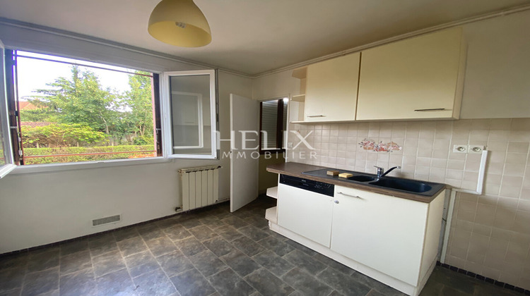 Ma-Cabane - Vente Appartement LE MESNIL-LE-ROI, 47 m²