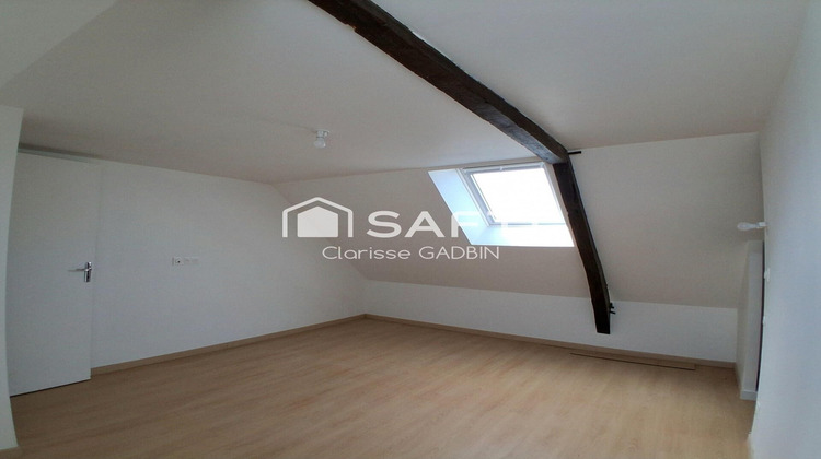 Ma-Cabane - Vente Appartement Le Pertre, 70 m²