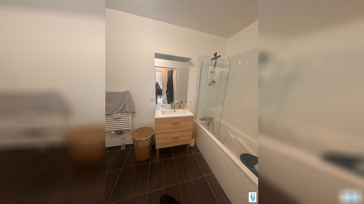 Ma-Cabane - Vente Appartement LE PETIT-QUEVILLY, 57 m²