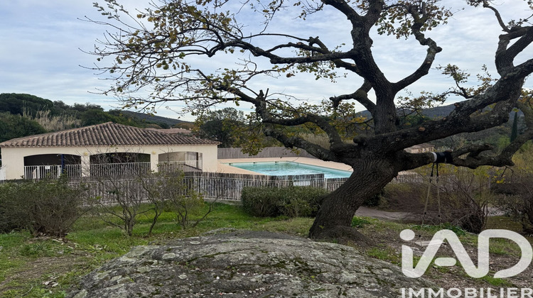 Ma-Cabane - Vente Appartement Le Plan-de-la-Tour, 49 m²