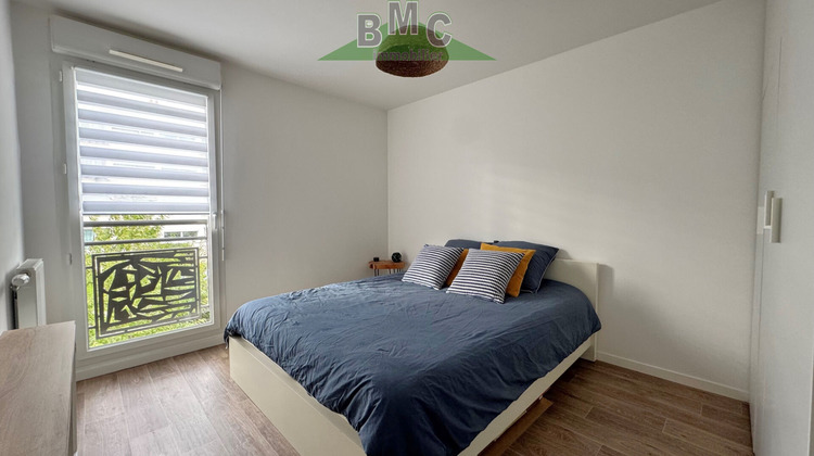 Ma-Cabane - Vente Appartement LE PLESSIS-BOUCHARD, 55 m²