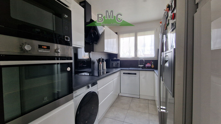 Ma-Cabane - Vente Appartement LE PLESSIS-BOUCHARD, 57 m²